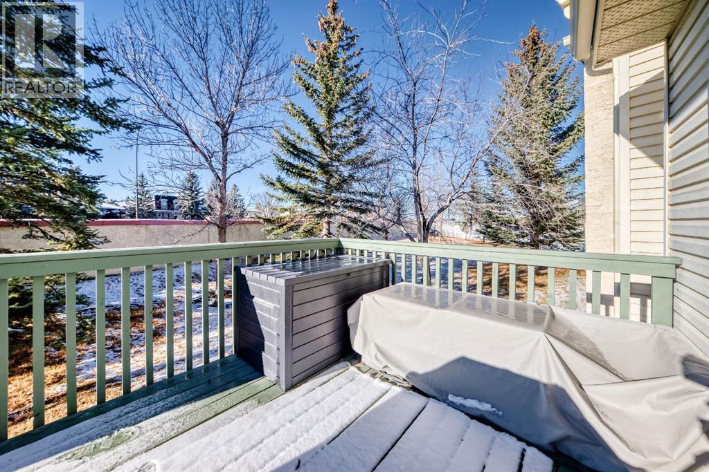 Single Family House for Sale in  Sandringham Place NW Sandstone Valley Calgary 