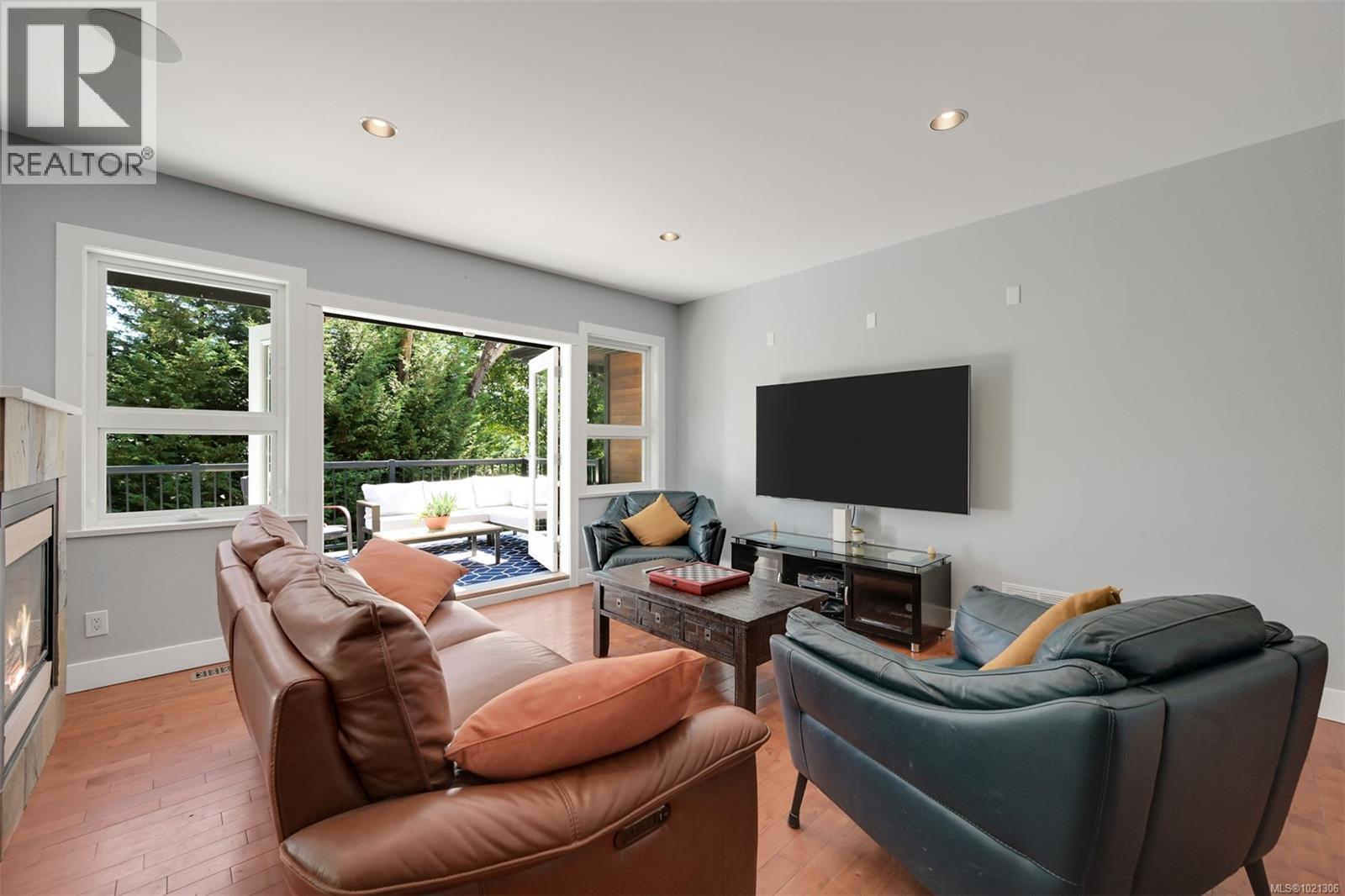  6799 Jedora Drive, Central Saanich