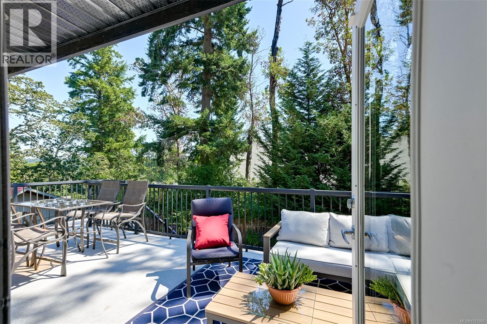  6799 Jedora Drive, Central Saanich