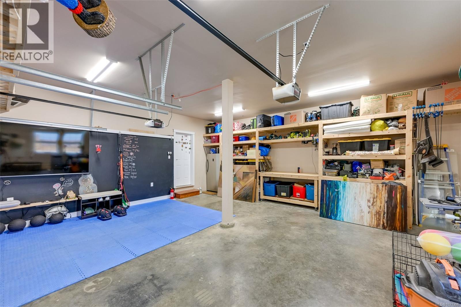  6799 Jedora Drive, Central Saanich