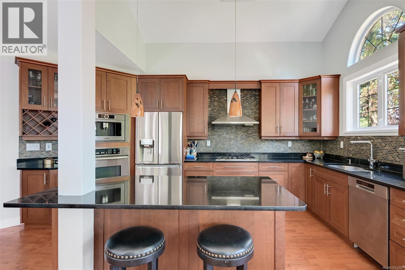  6799 Jedora Drive, Central Saanich