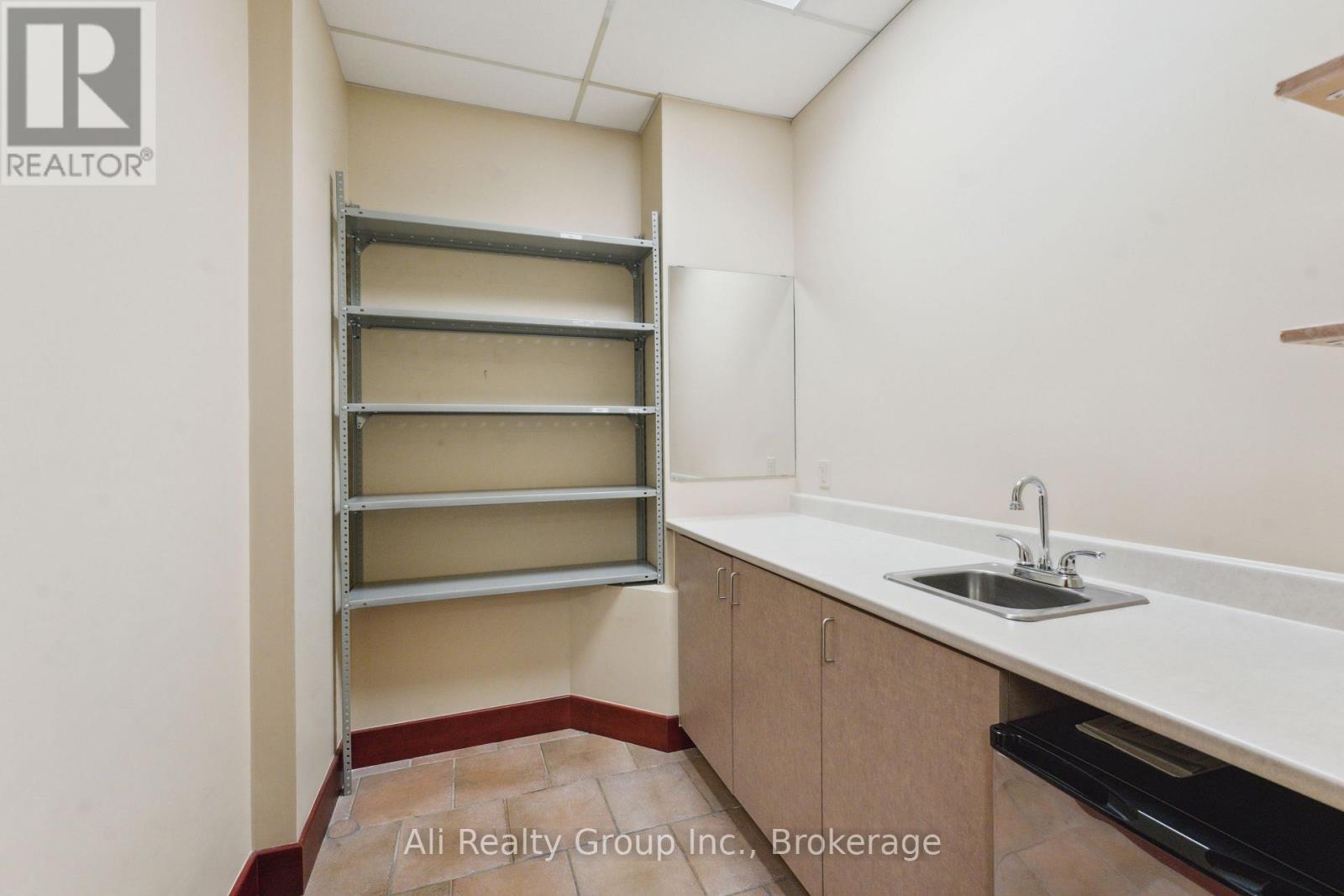 Office for Rent in Ottawa – 101 – 160 GEORGE STREET, Ottawa – MLS# X12584284 - Image 14