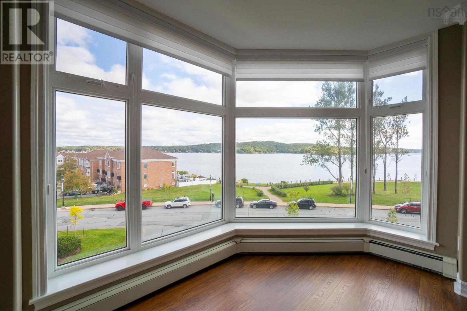 Property 31 of 44 of 303 99 Waterfront Drive