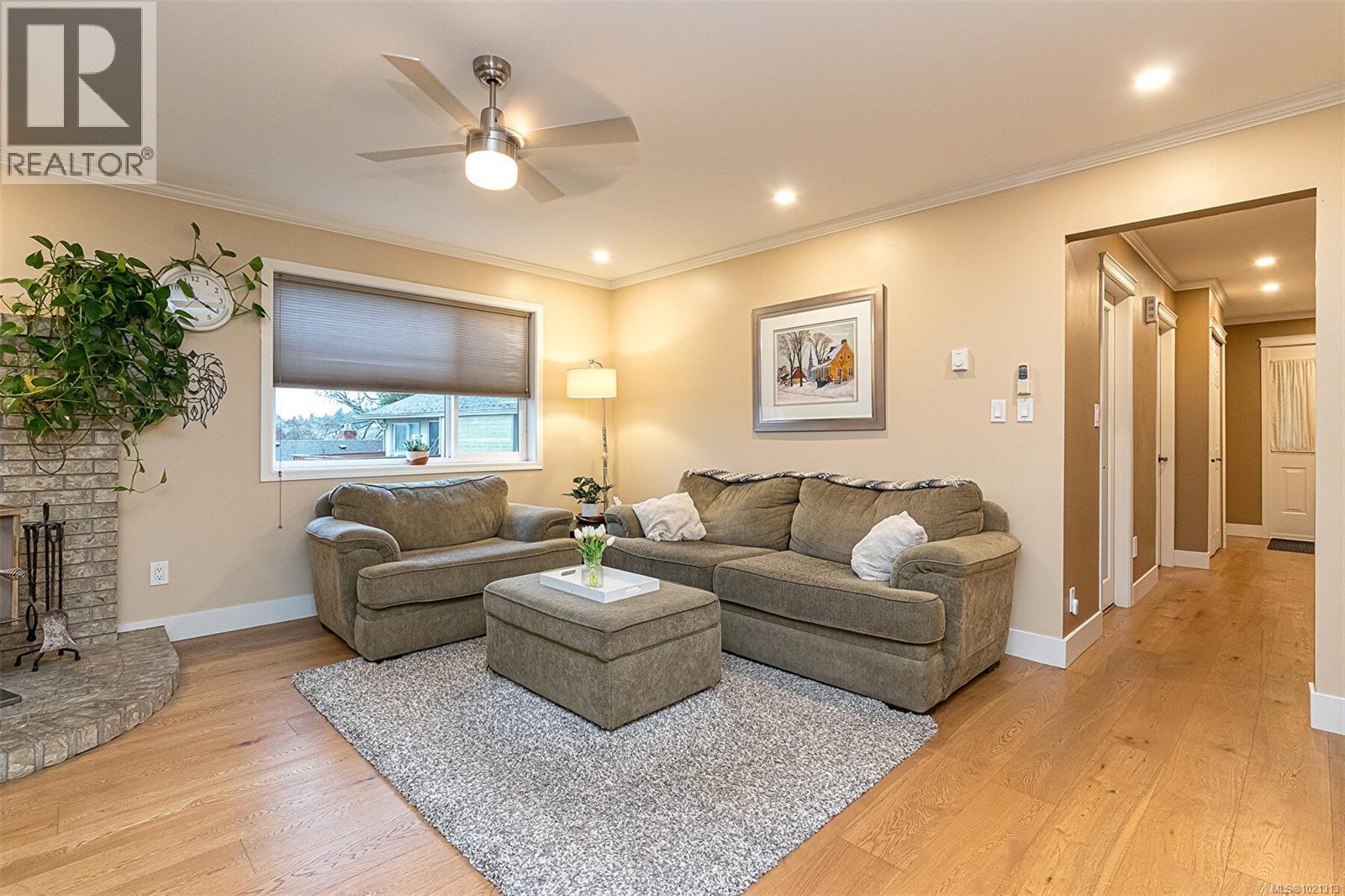  4213 Westervelt Place, Saanich