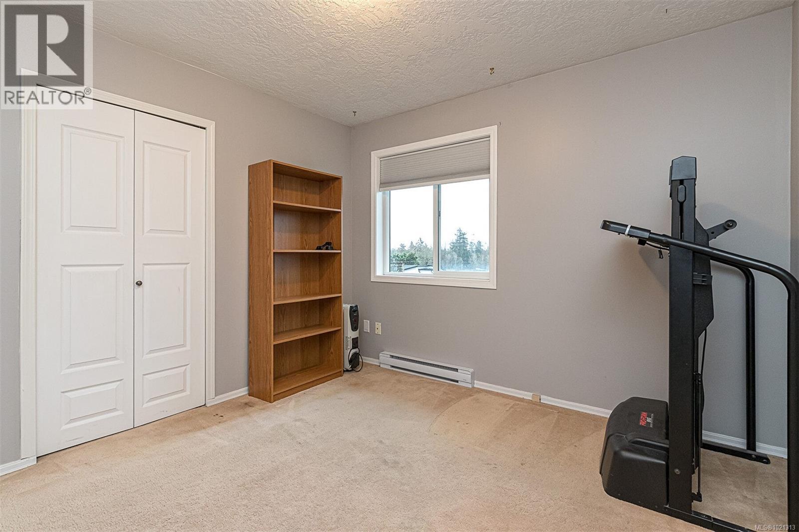  4213 Westervelt Place, Saanich