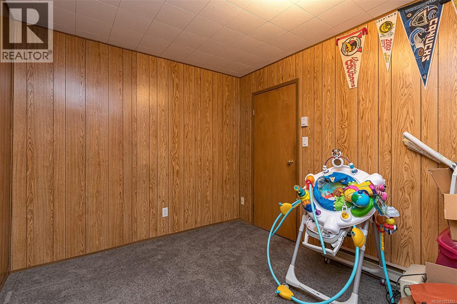  4213 Westervelt Place, Saanich