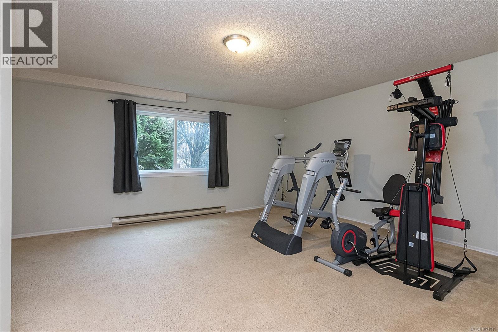  4213 Westervelt Place, Saanich