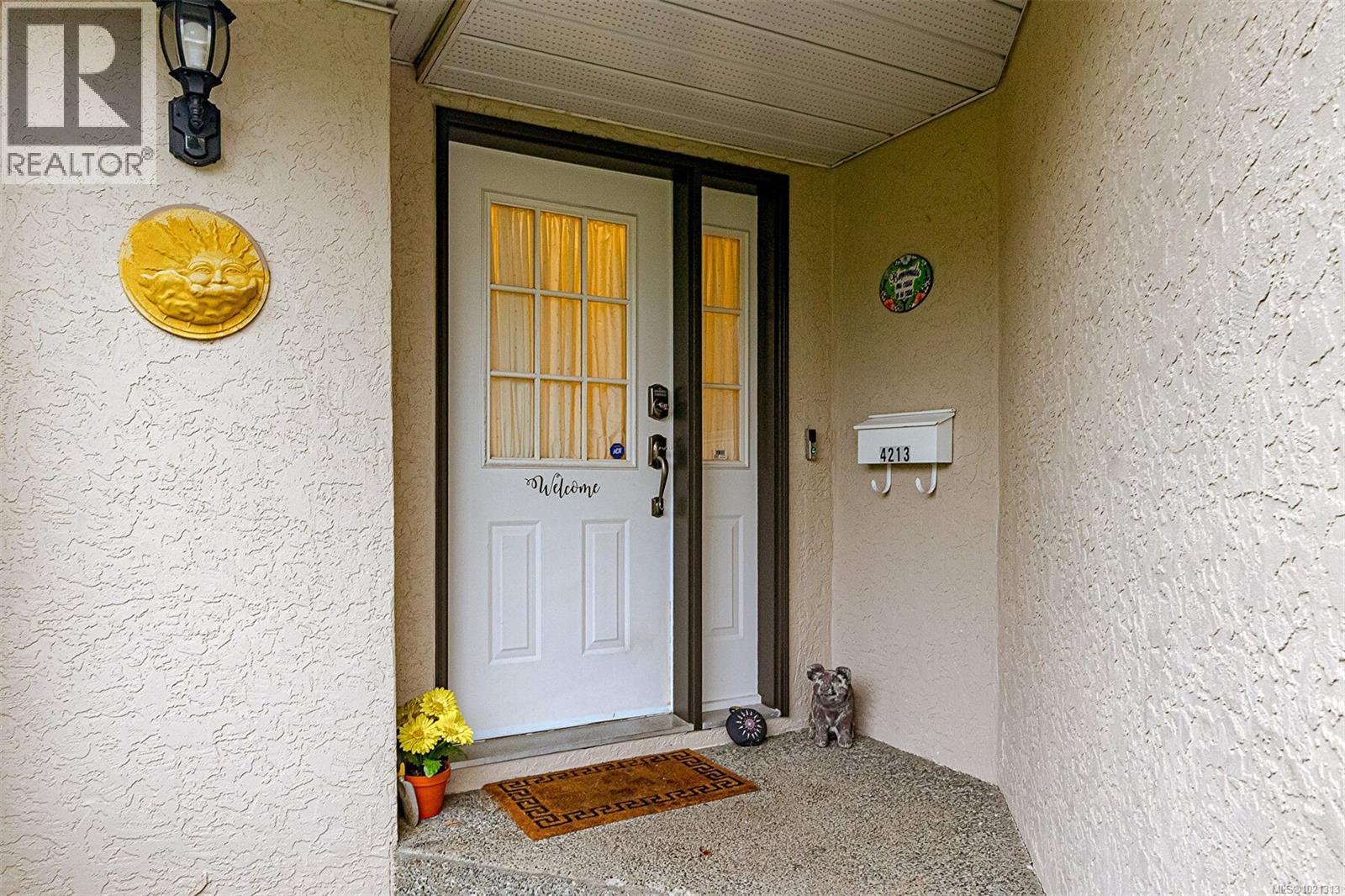  4213 Westervelt Place, Saanich