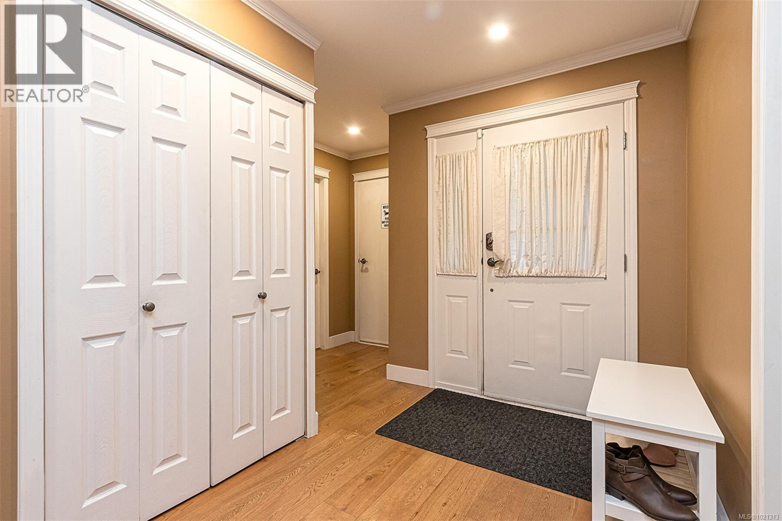  4213 Westervelt Place, Saanich