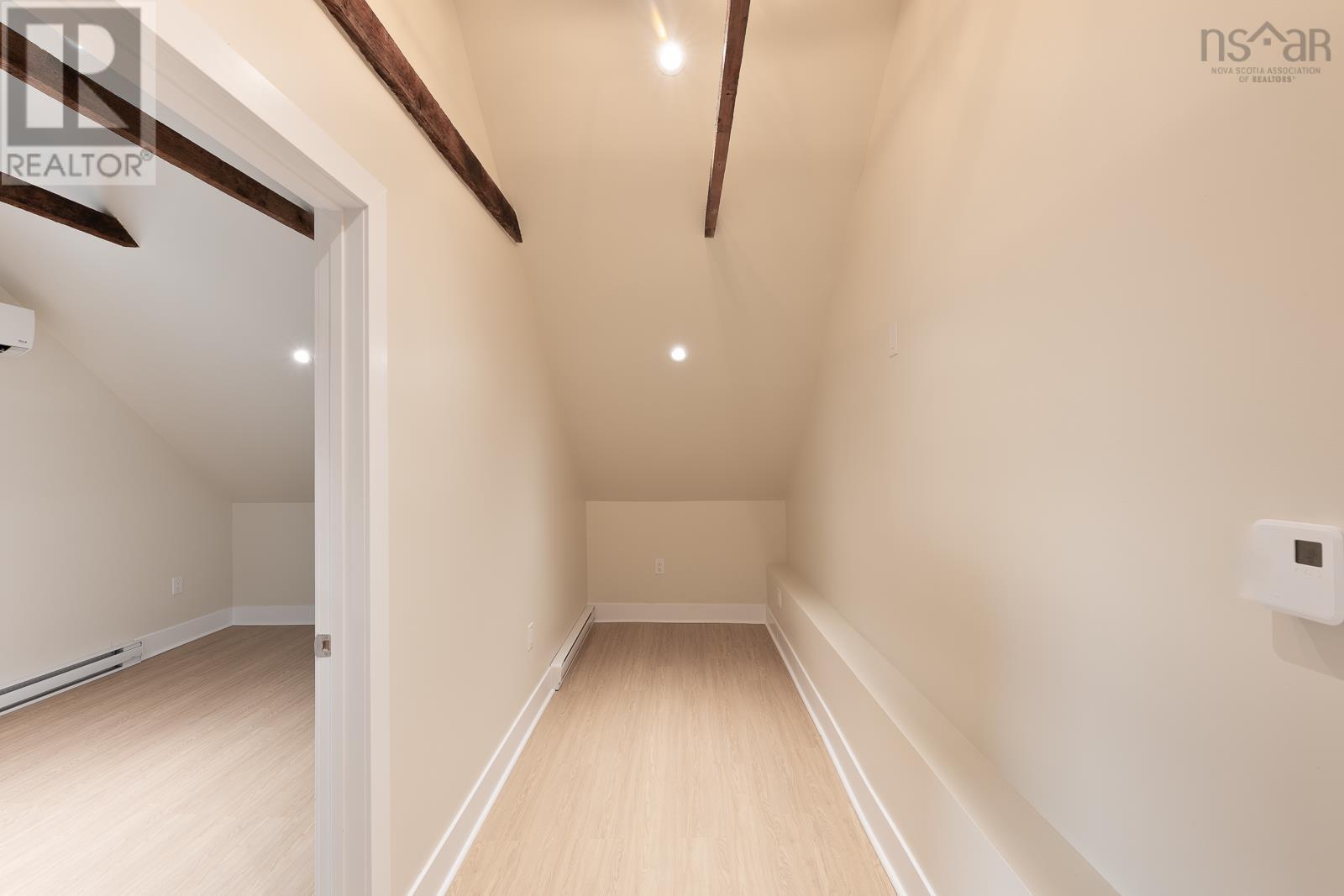 Property 36 of 49 of 14096 Highway 1