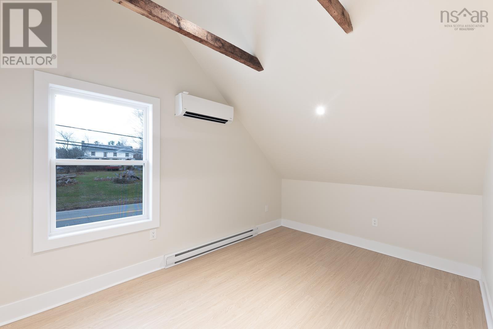 Property 37 of 49 of 14096 Highway 1