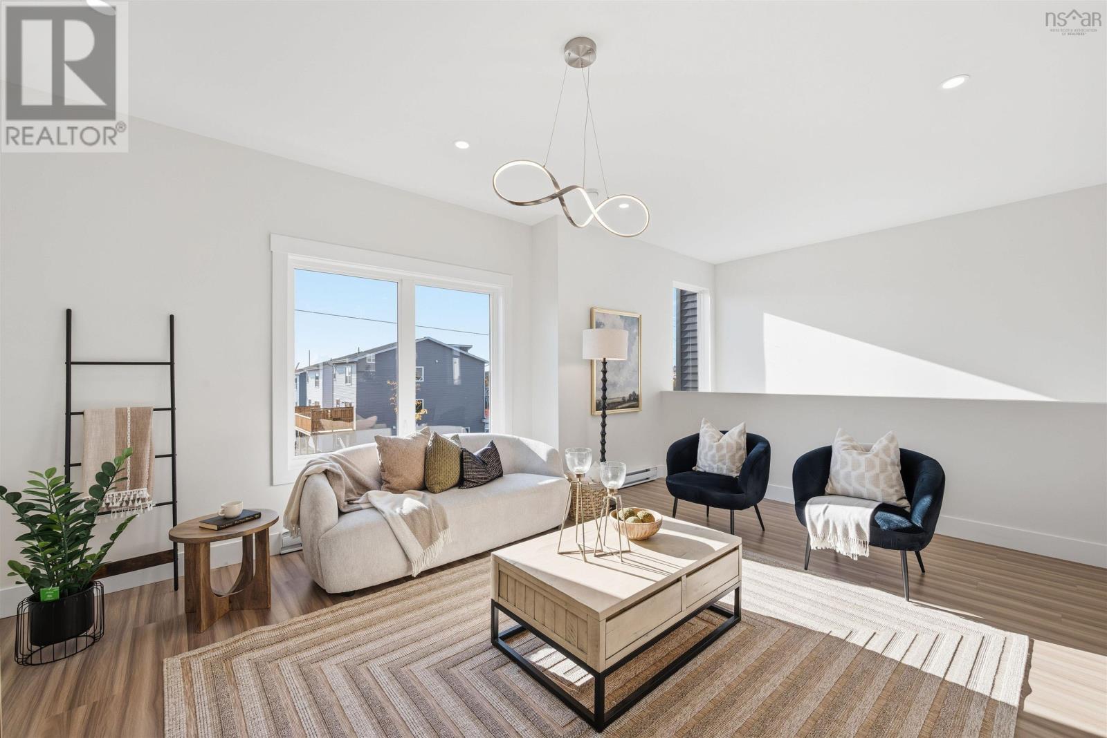 Property 14 of 45 of 21 Zeppelin Crescent