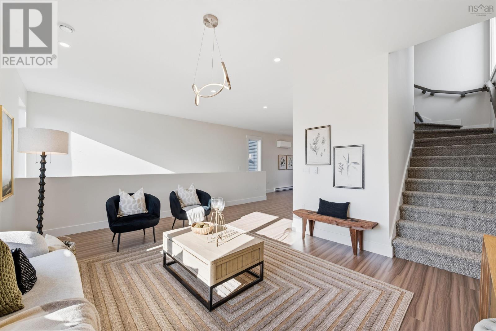 Property 15 of 45 of 21 Zeppelin Crescent