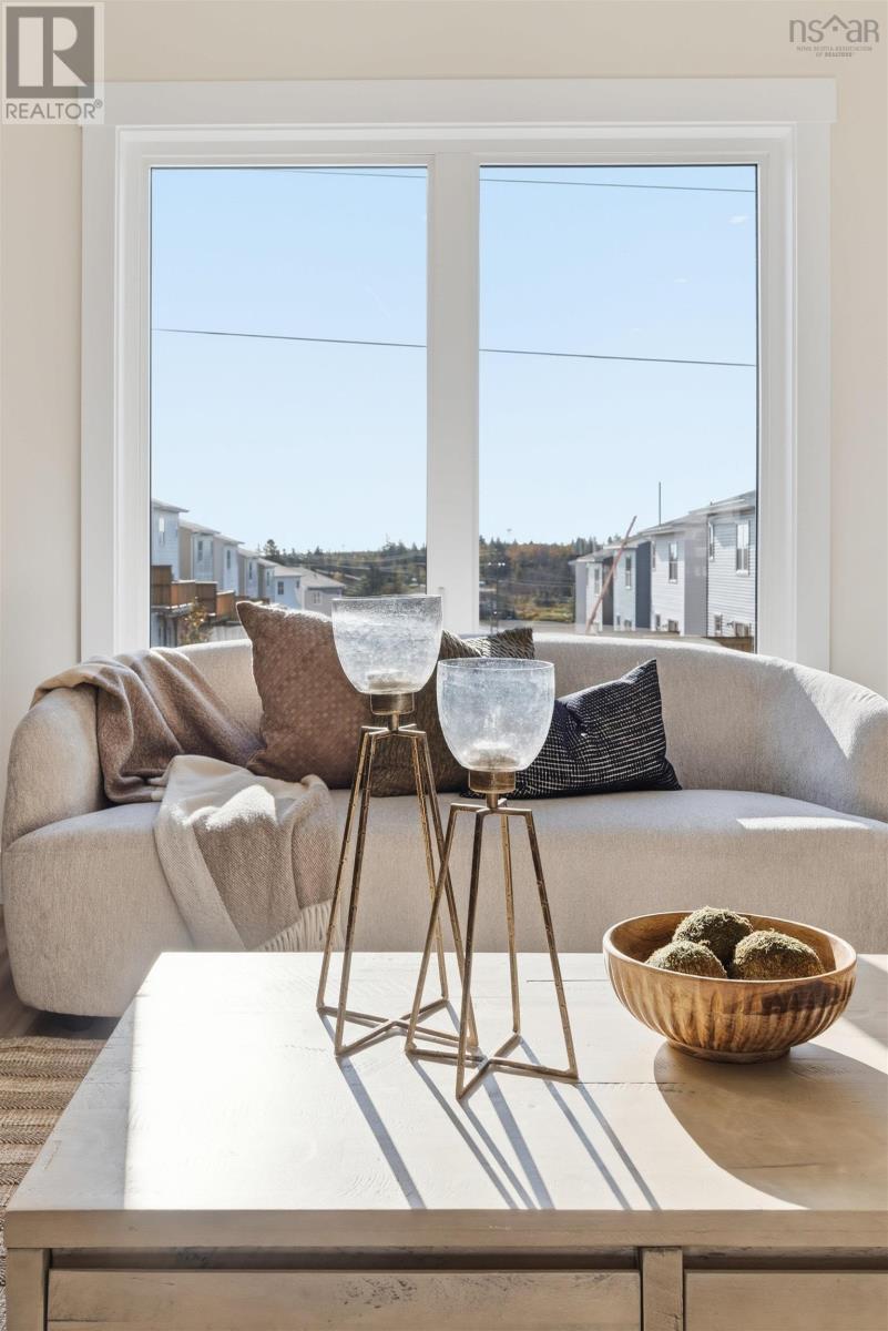 Property 19 of 45 of 21 Zeppelin Crescent