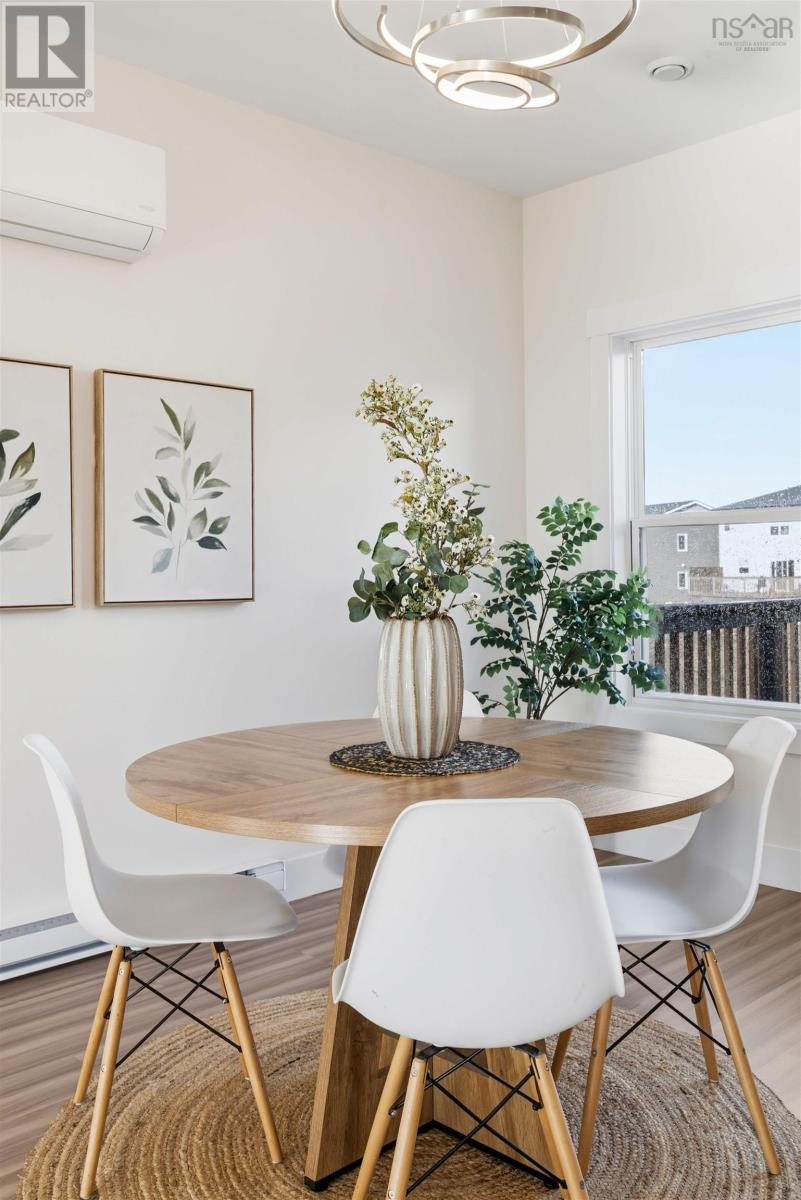 Property 21 of 45 of 21 Zeppelin Crescent