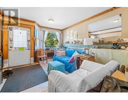 593 Stokes Bay Road, Northern Bruce Peninsula, ON N0H2M0 Photo 8