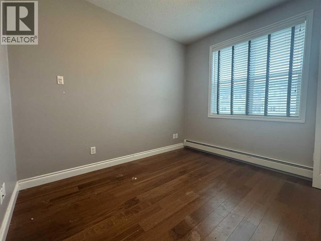 9919 Gordon Avenue, Fort McMurray