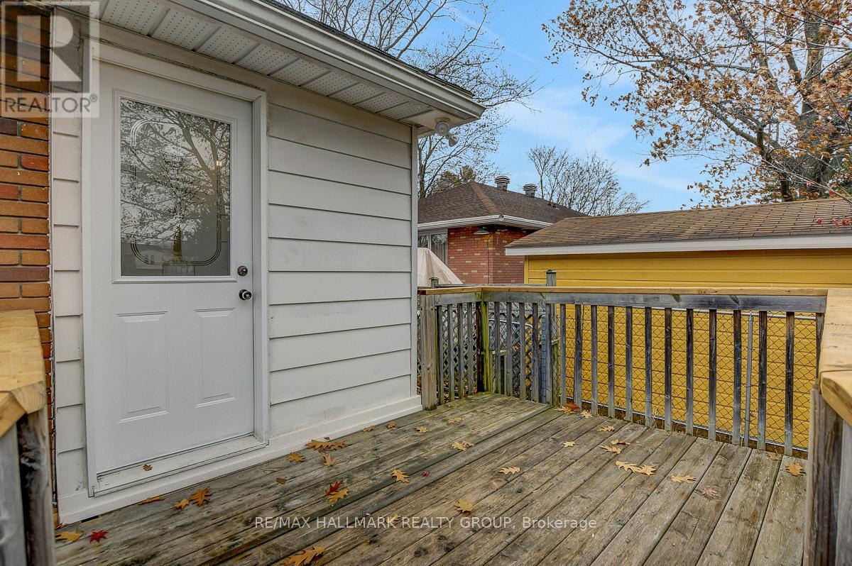 13 DUNHAM STREET - 39