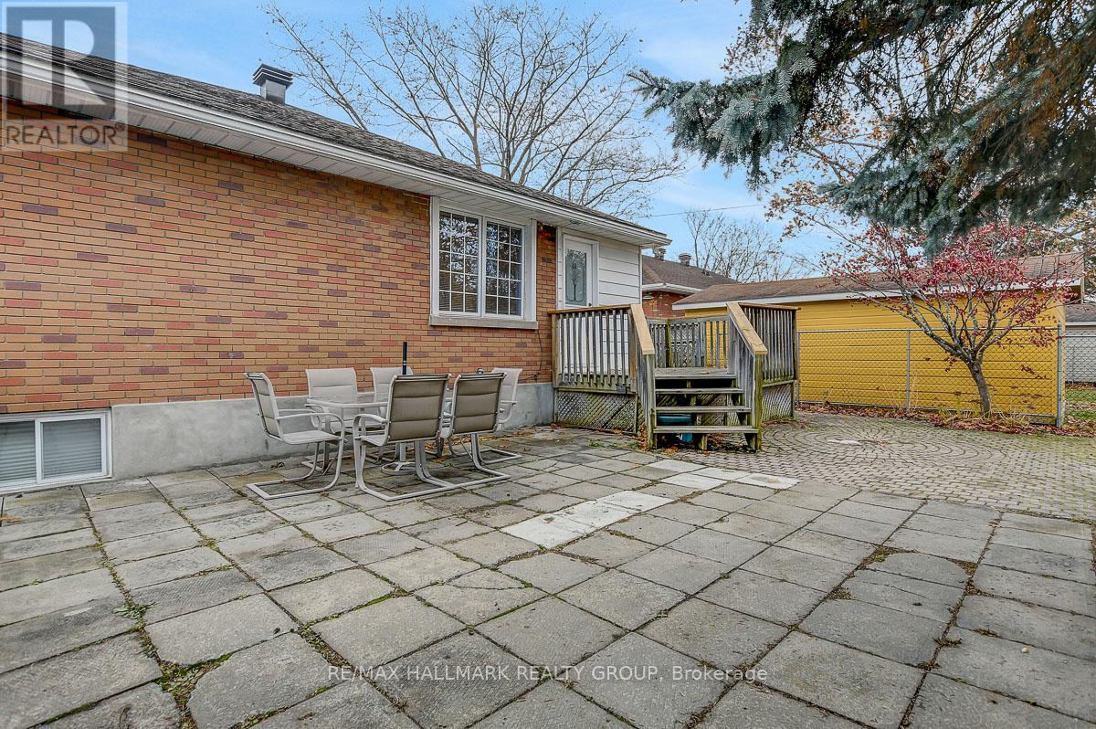 13 DUNHAM STREET - 42