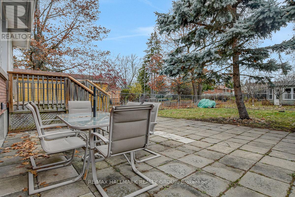 13 DUNHAM STREET - 43