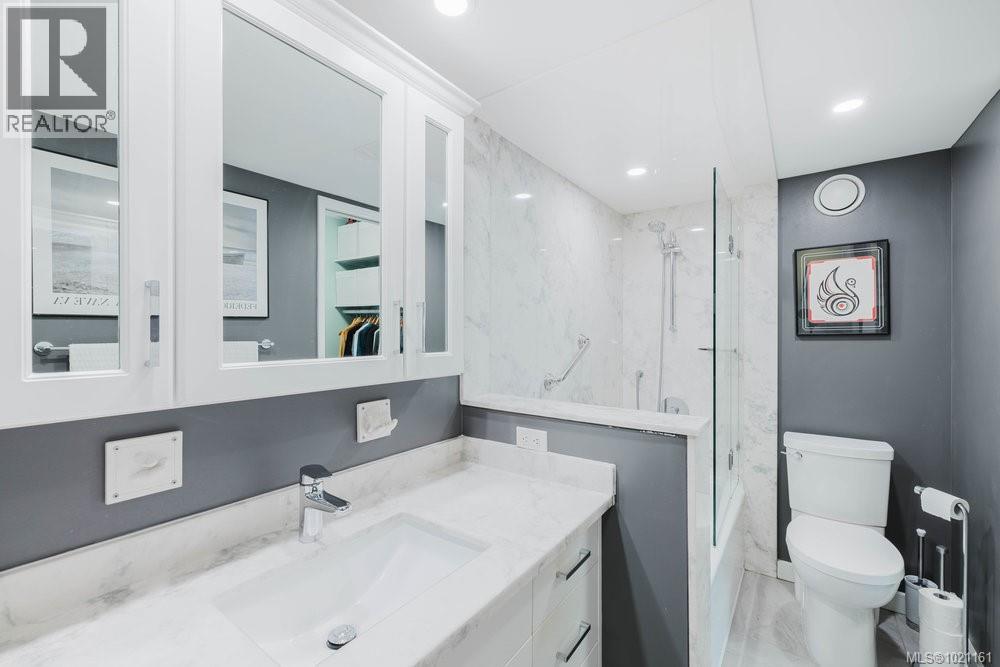 702 325 Maitland Street, Victoria