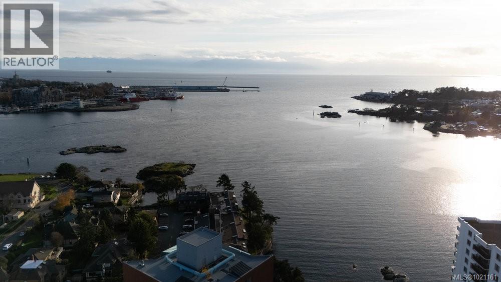 702 325 Maitland Street, Victoria