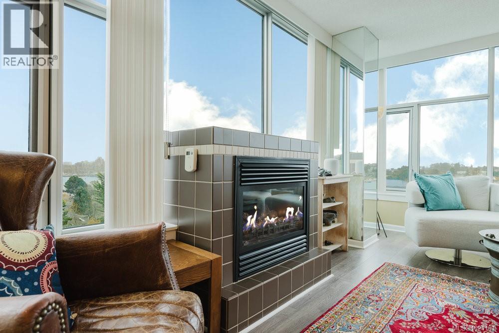 702 325 Maitland Street, Victoria