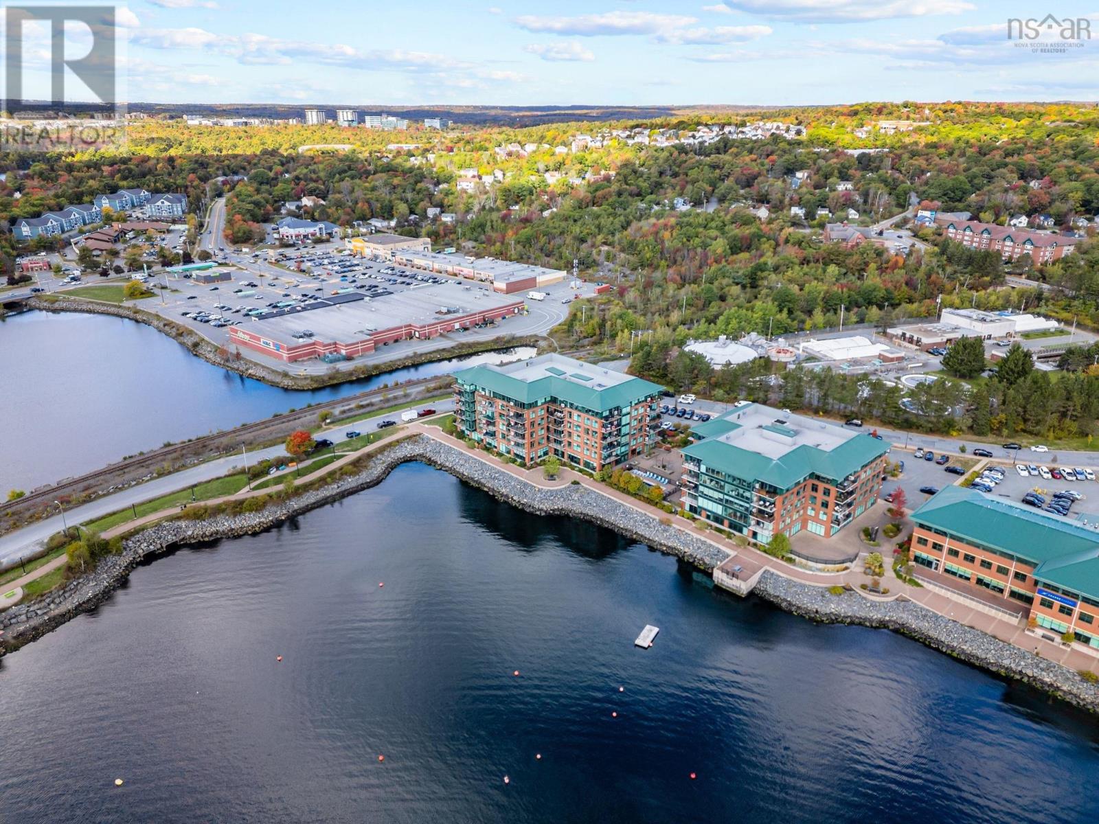 Property 27 of 32 of 305 220 Waterfront Drive