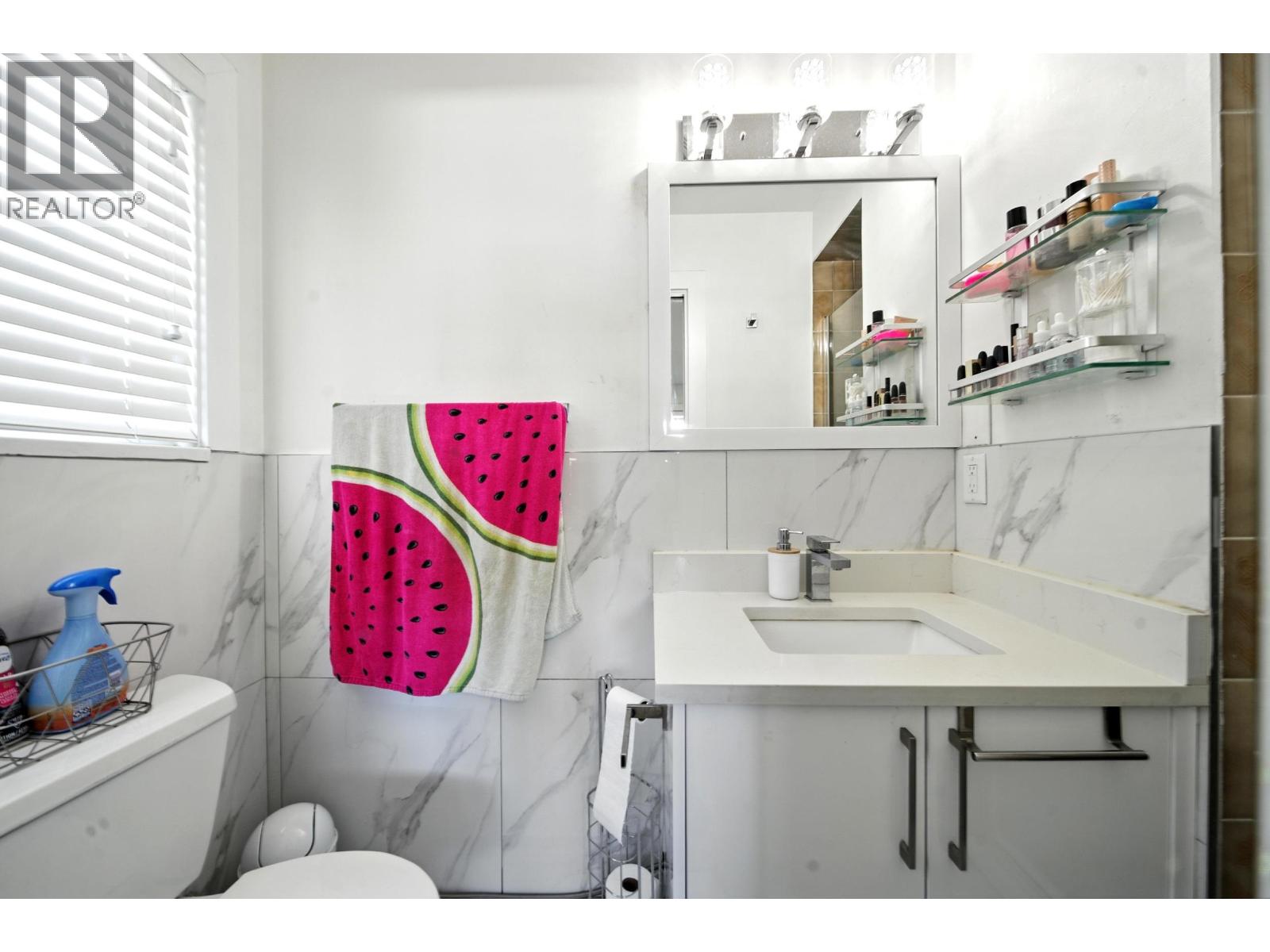 2545 E 43RD AVENUE, Vancouver