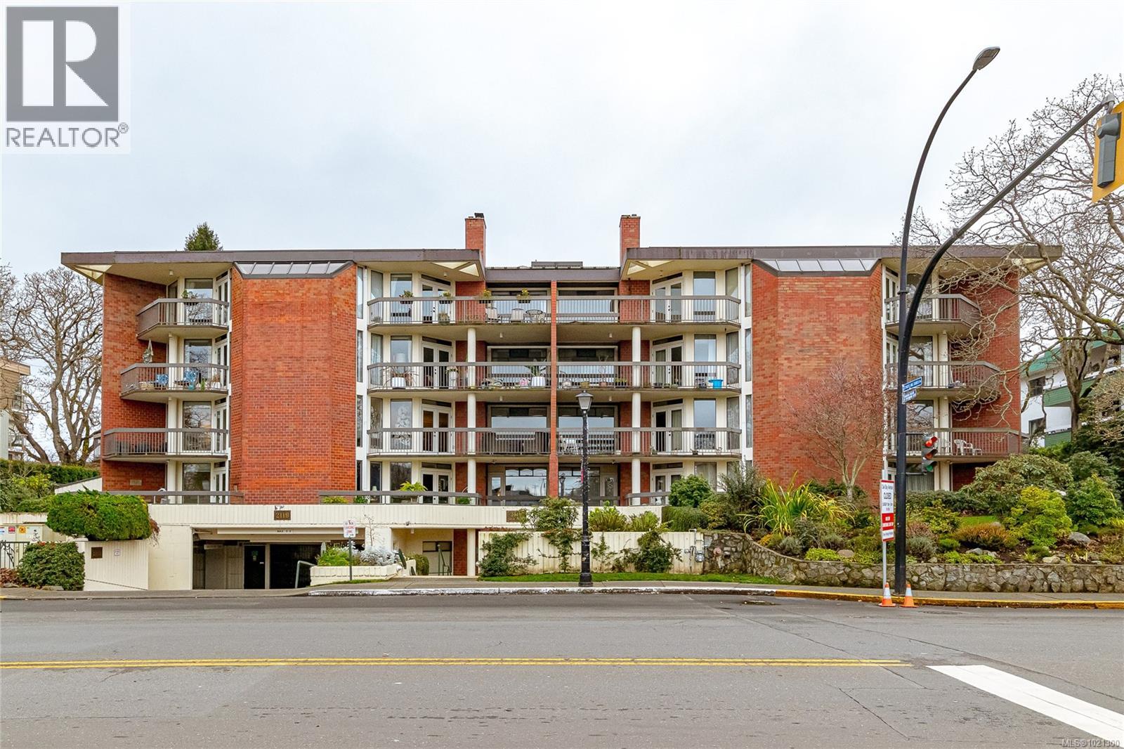 206 2119 Oak Bay Avenue, Oak Bay