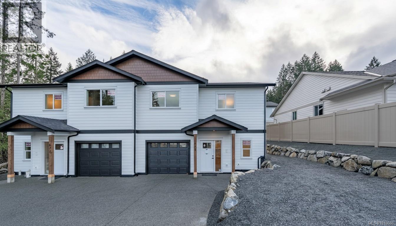 668 Sanderson Rd, Ladysmith