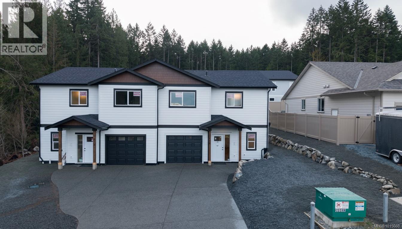 668 Sanderson Rd, Ladysmith