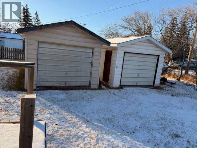 Listing photo – 4832 49 Street, Hardisty