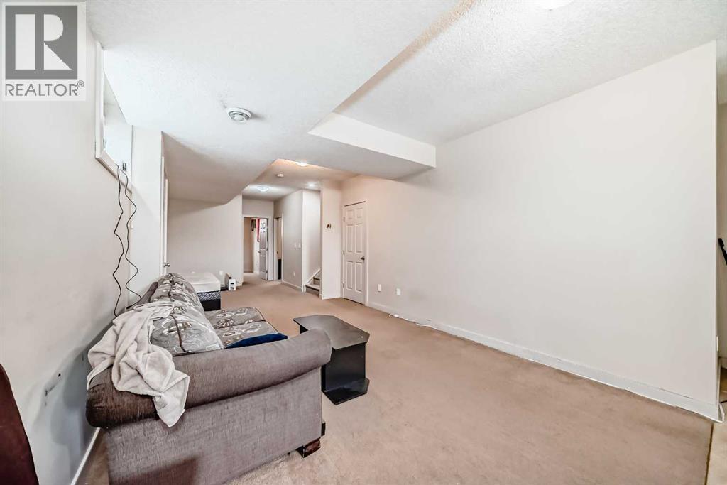 Single Family House Bi-level for Sale in  Saddlebrook Circle NE Saddle Ridge Calgary 