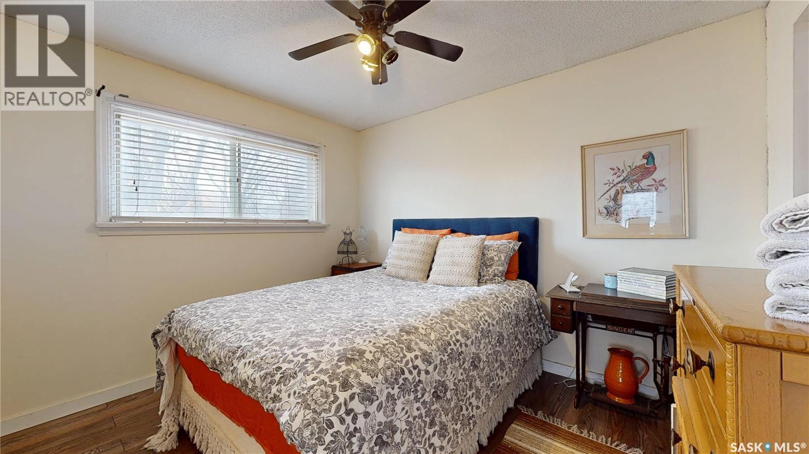 Single Family House Bungalow for Sale in  ABERDEEN STREET Regina 