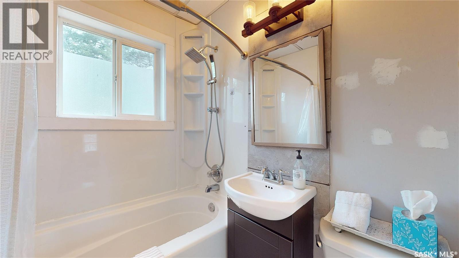 Single Family House Bungalow for Sale in  ABERDEEN STREET Regina 