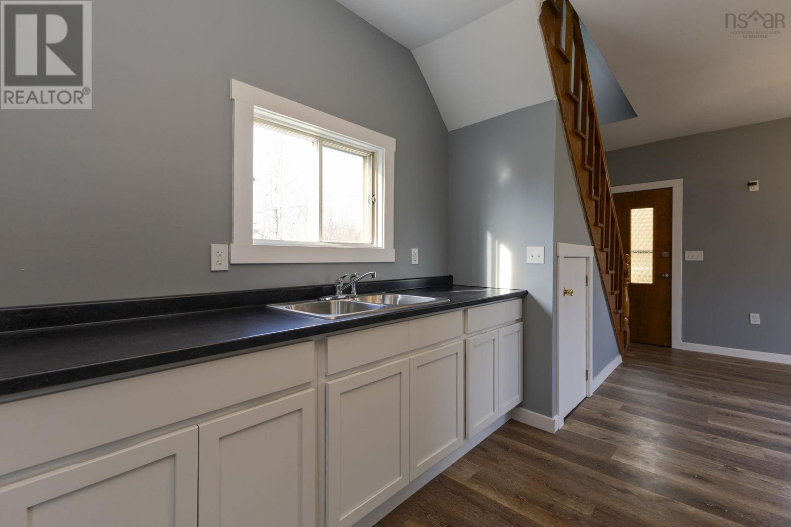 Property 10 of 34 of 2307 Old Church Street