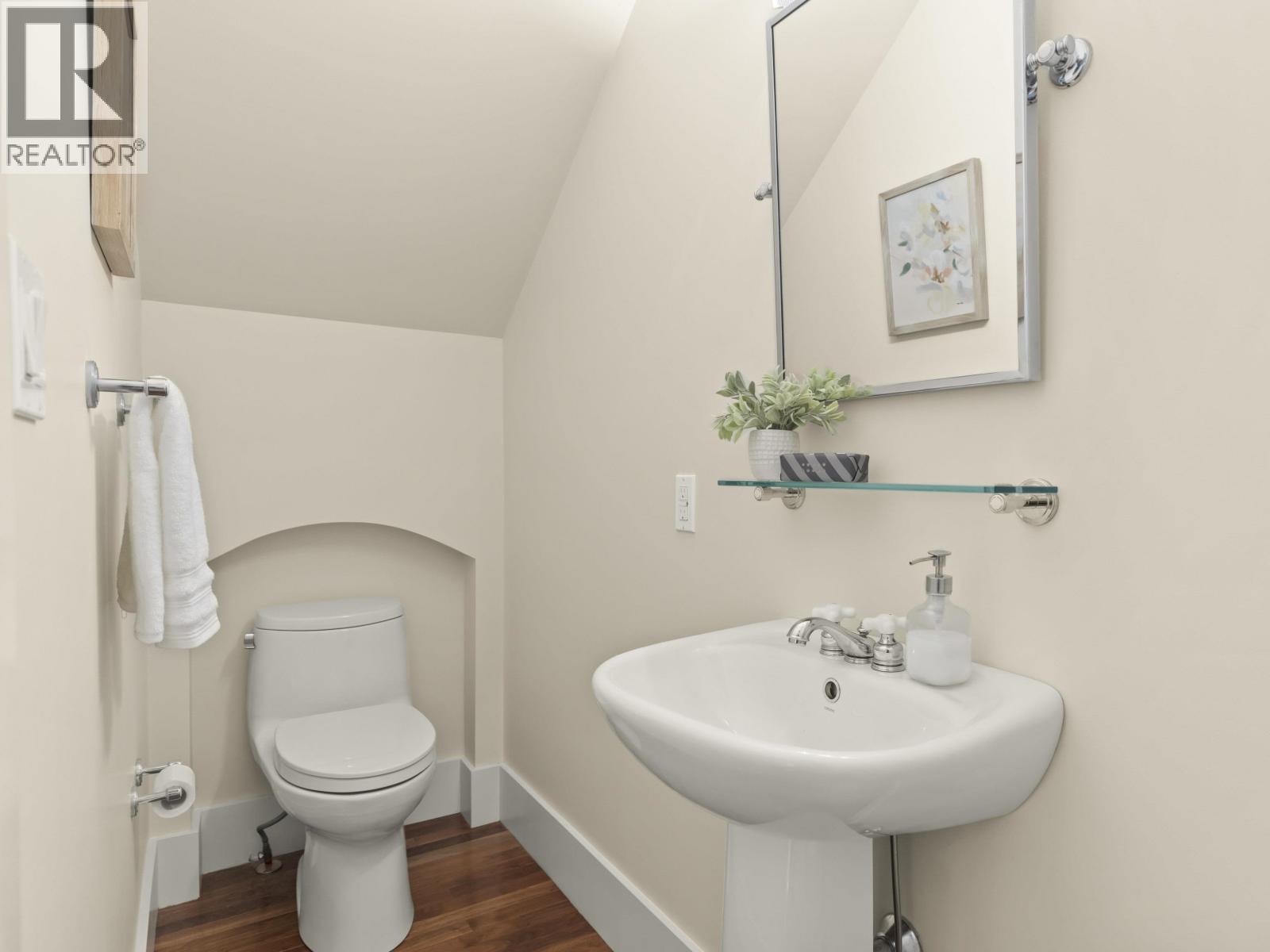 3540 W 5TH AVENUE, Vancouver