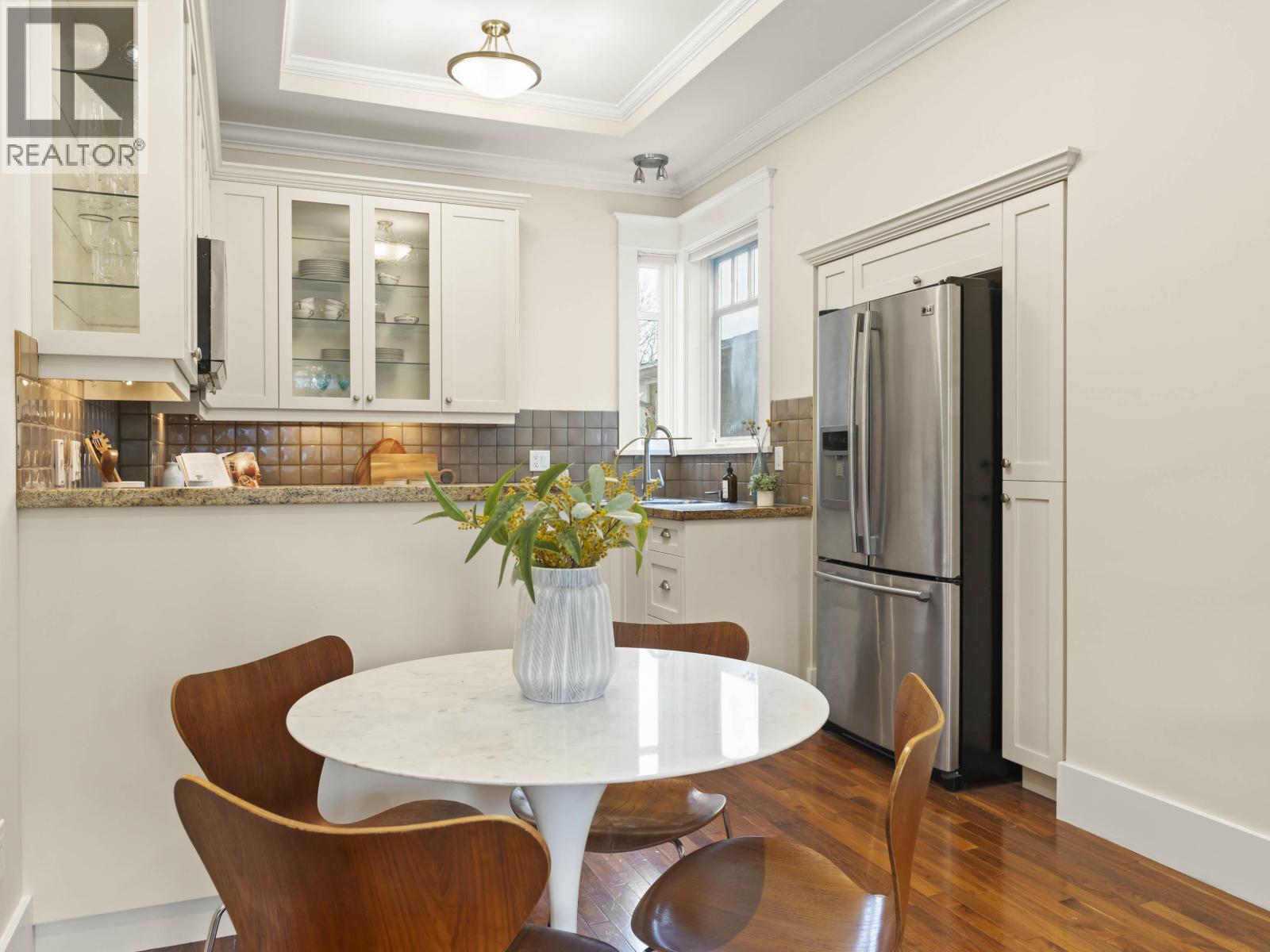 3540 W 5TH AVENUE, Vancouver