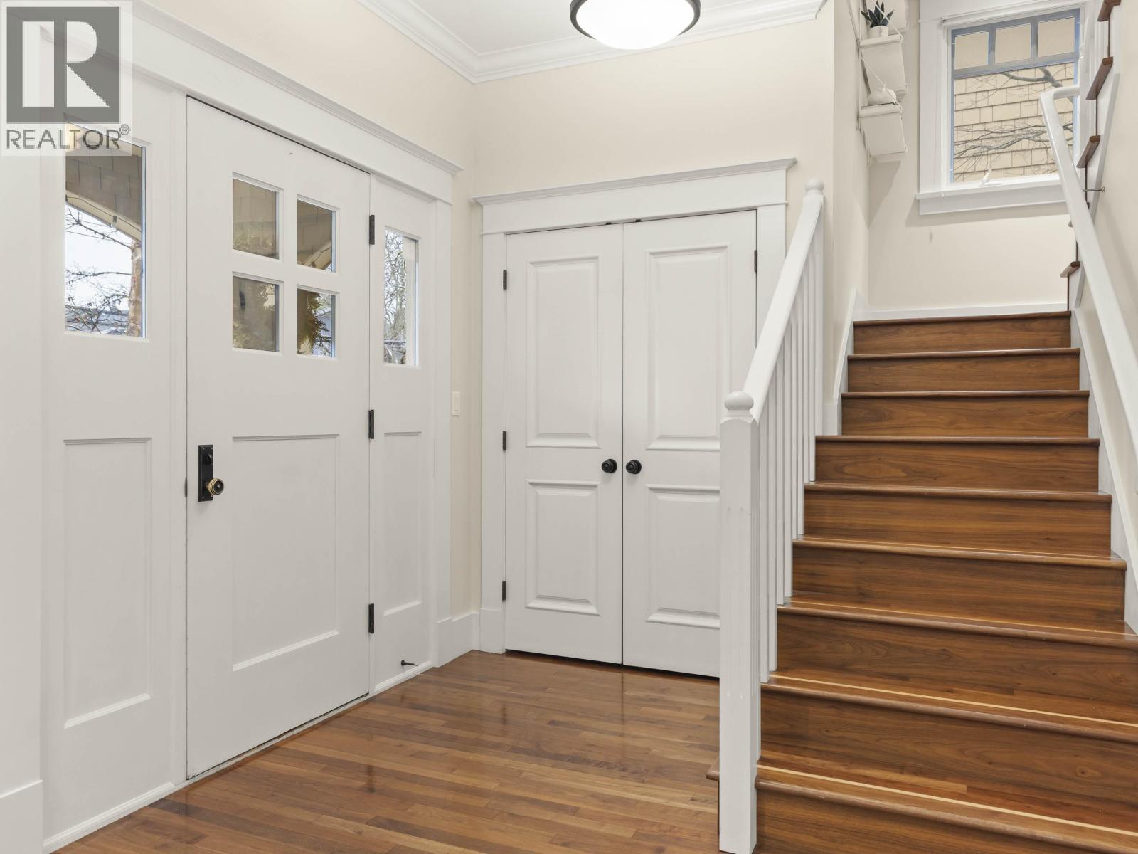 3540 W 5TH AVENUE, Vancouver