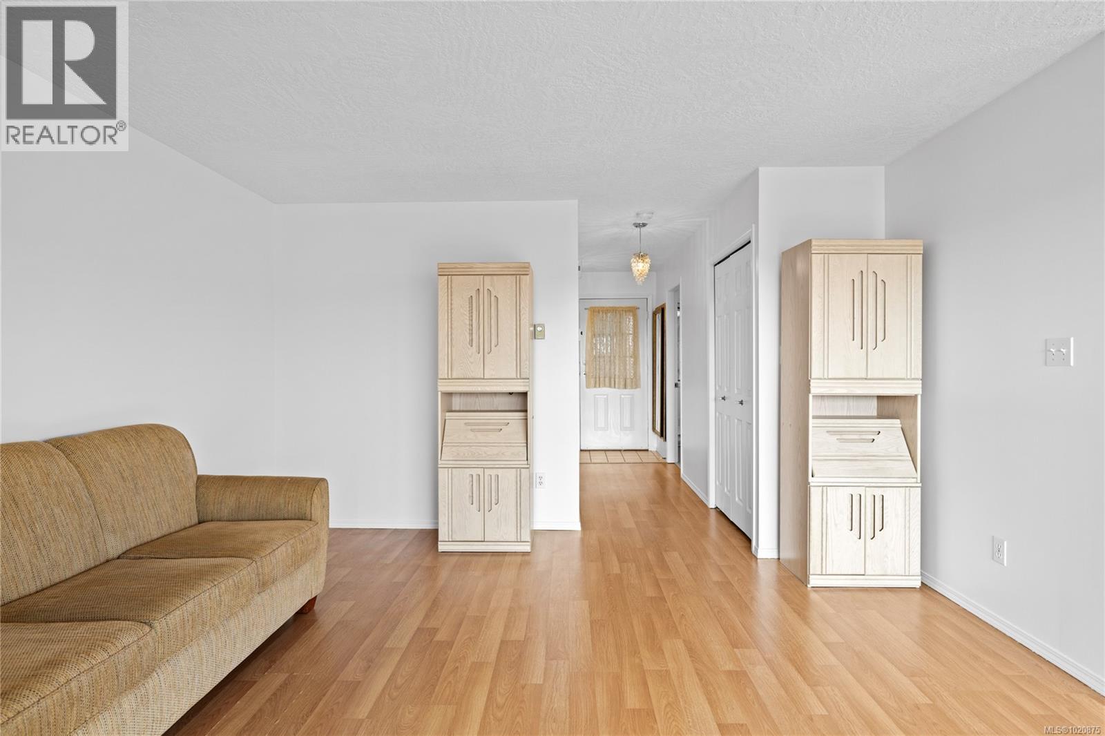 3 100 First Ave, Ladysmith