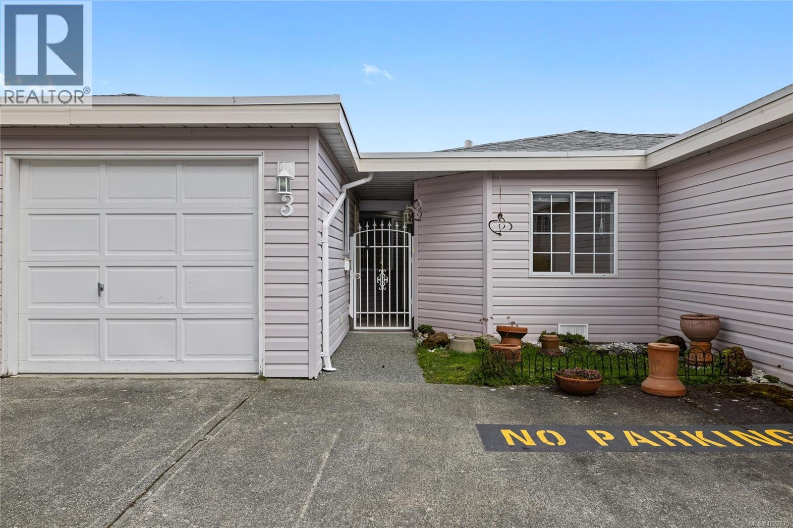 3 100 First Ave, Ladysmith