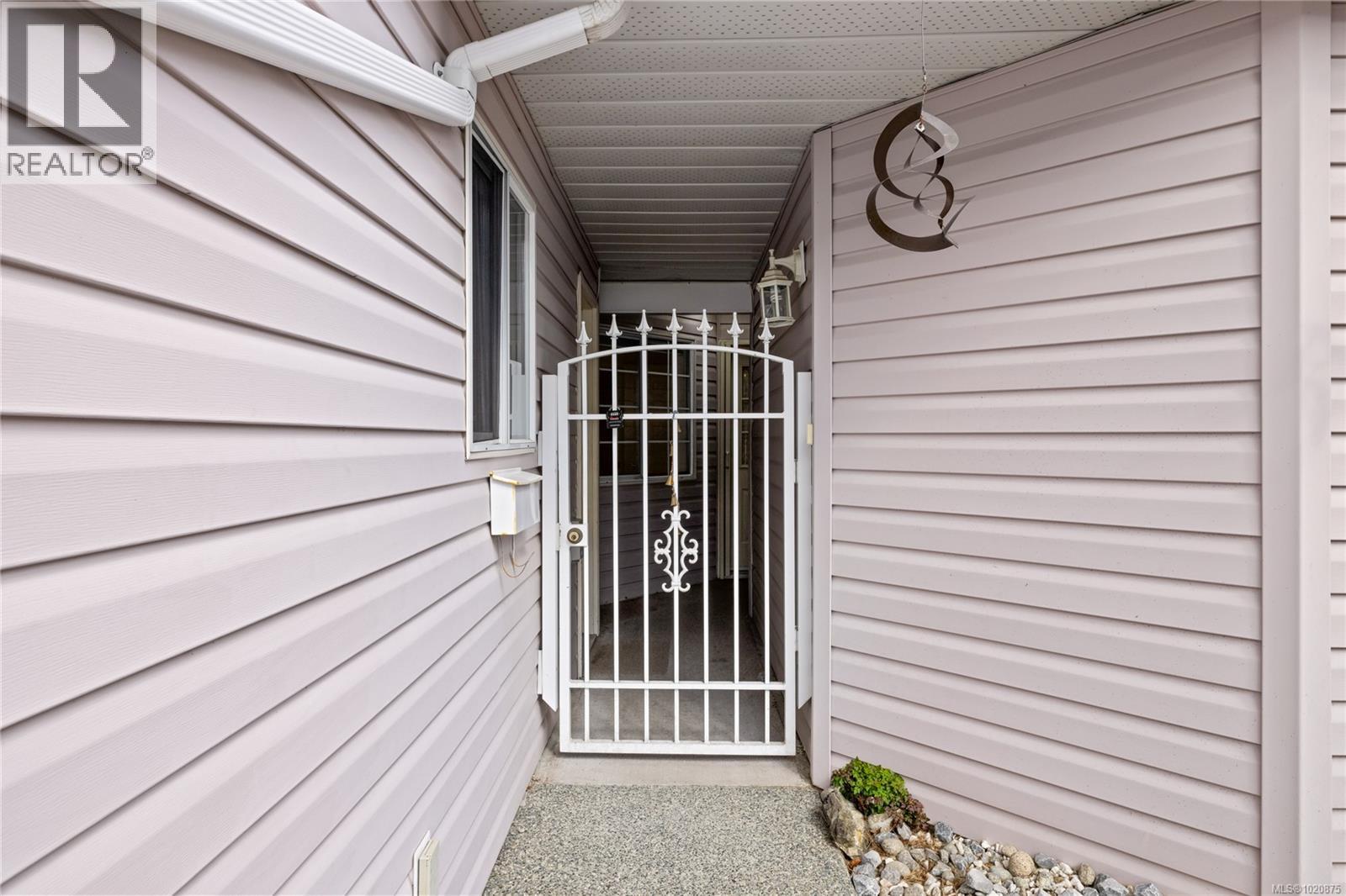 3 100 First Ave, Ladysmith