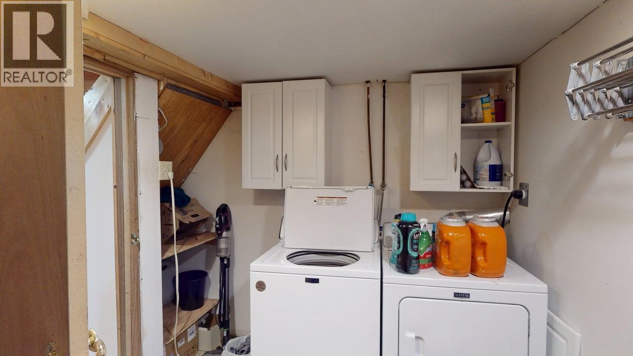 1684 LeRoi Avenue, Rossland