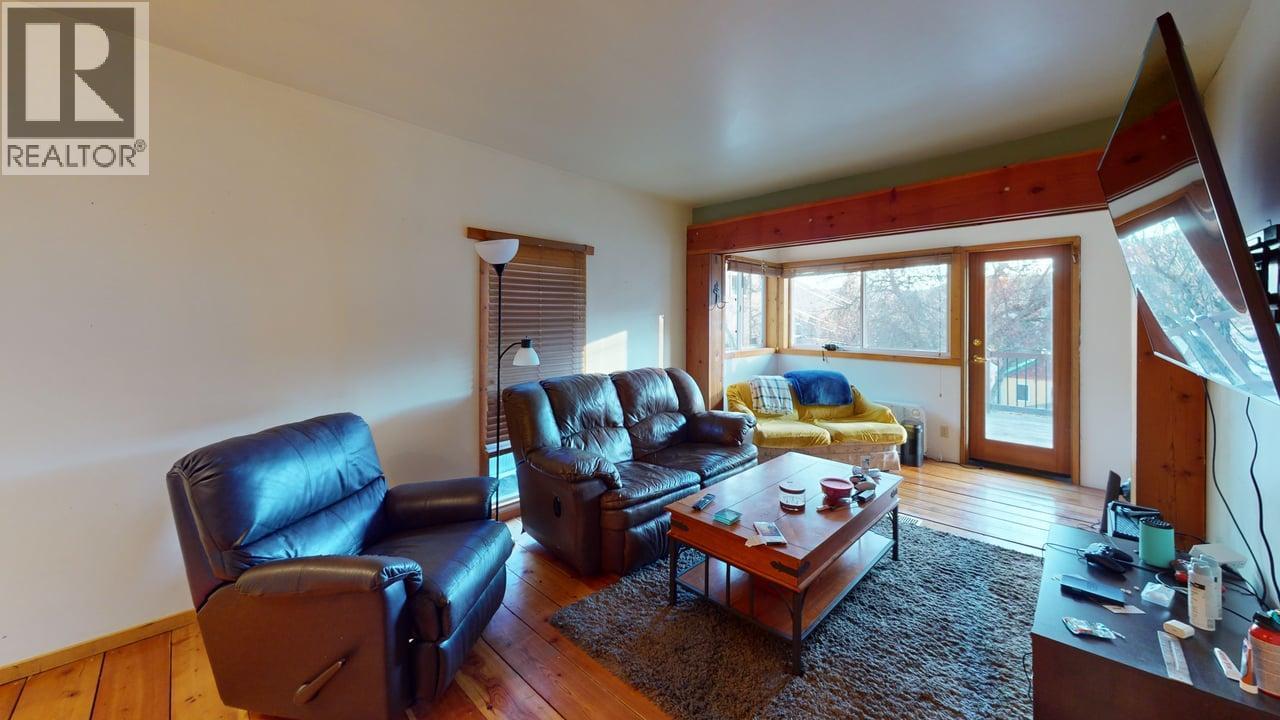 1684 LeRoi Avenue, Rossland
