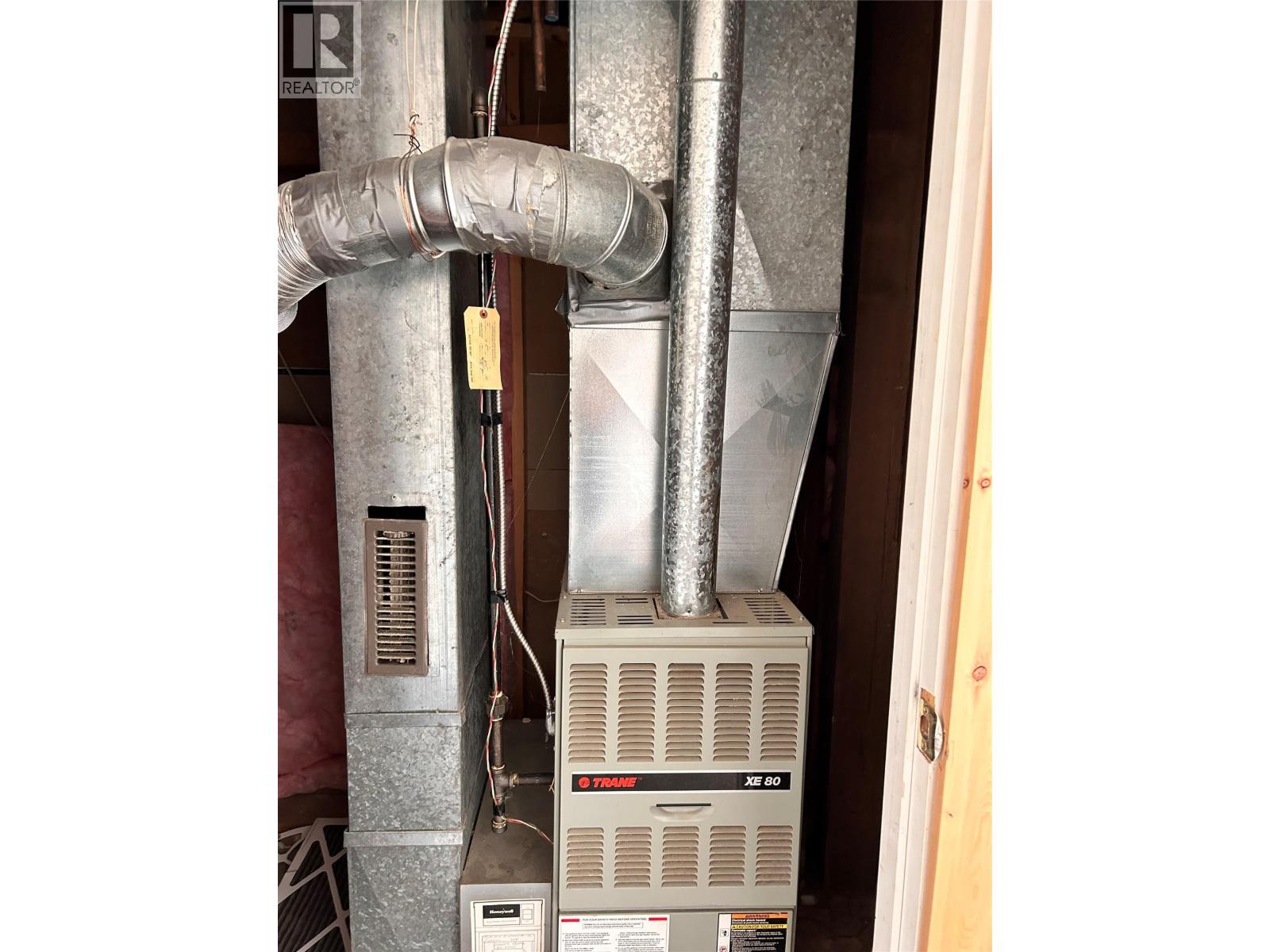 1684 LeRoi Avenue, Rossland