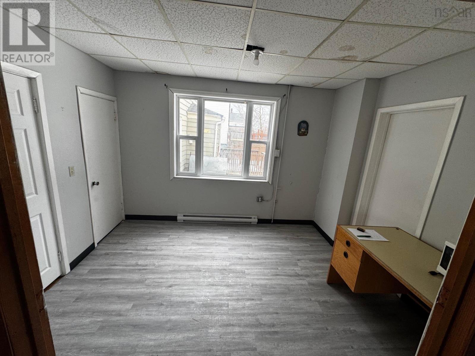 Property 11 of 21 of 84 Intercolonial Street