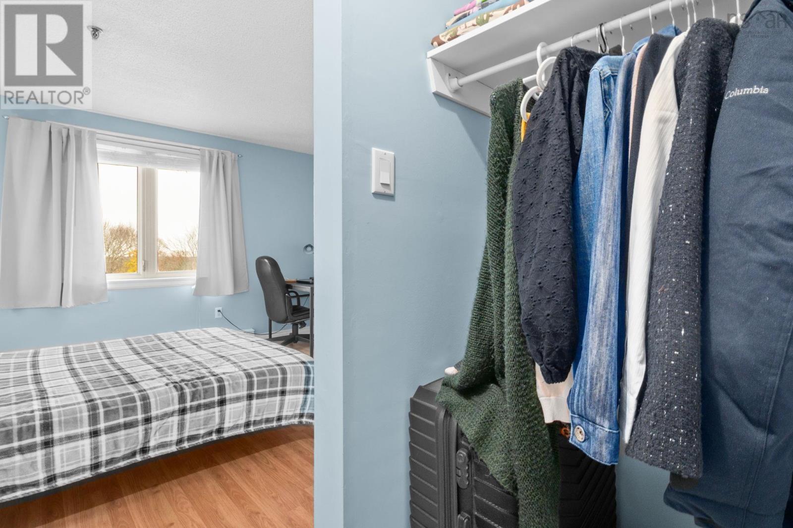 Property 25 of 50 of 403 64 Cumberland Drive