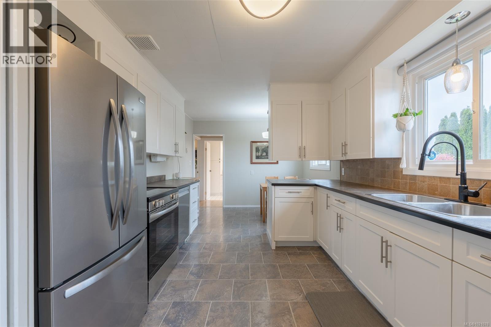 5008 Tebo Ave, Port Alberni