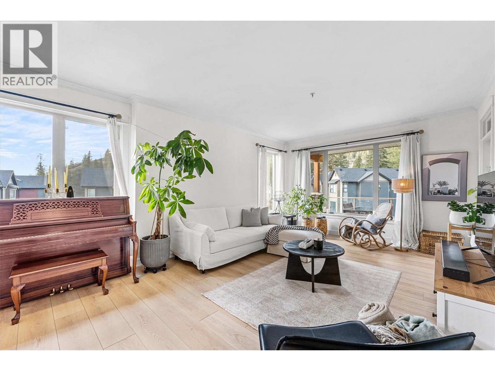 201 2470 Tuscany Drive, West Kelowna